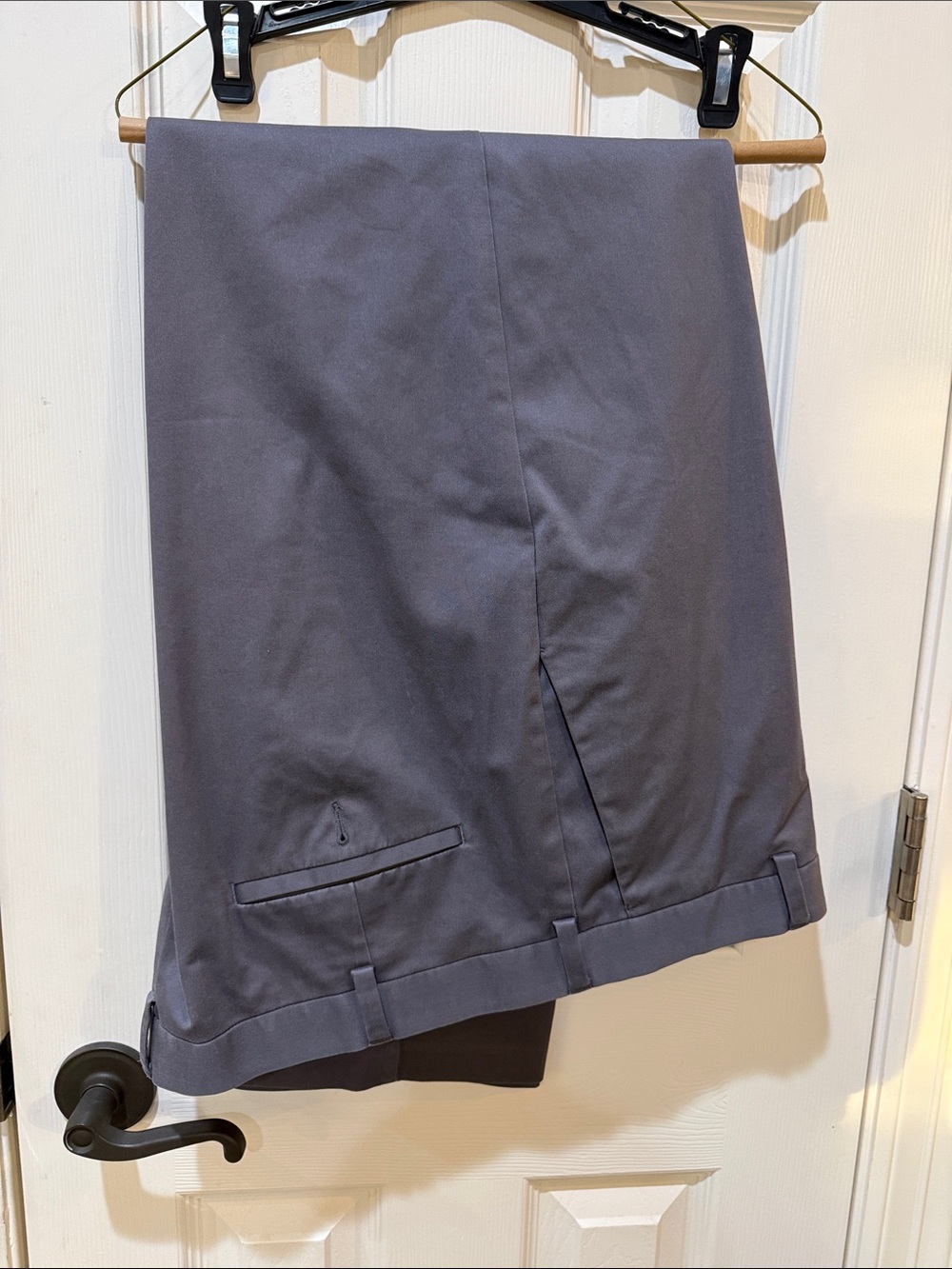 Roundtree & Yorke Slate Gray Flat Front Dress Shorts
